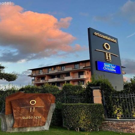Hotel Orizzonte Lago Patria Bagian luar foto