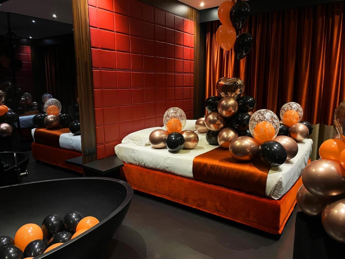 Hotel Orizzonte Lago Patria Bagian luar foto